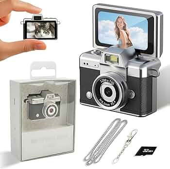 Retrora™ - Mini Retro Digital Camera